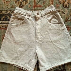Lee Women's Cream Jean Shorts